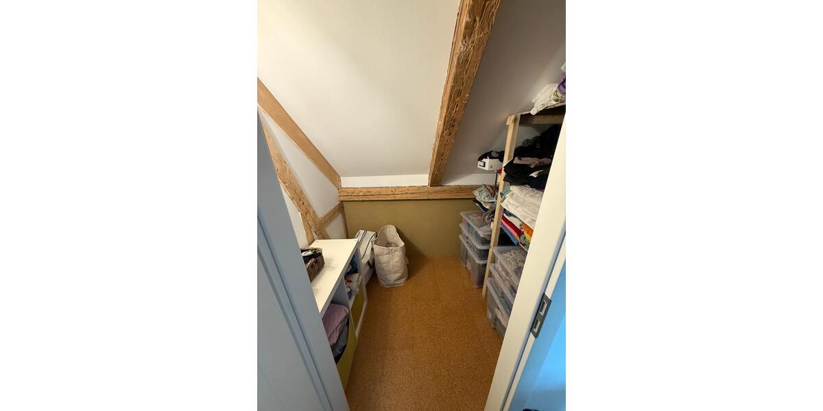 Dachgeschoßwohnung Nauen - 3 Zimmer, 73 m&sup2;, 800&euro; | Angebot:26042172