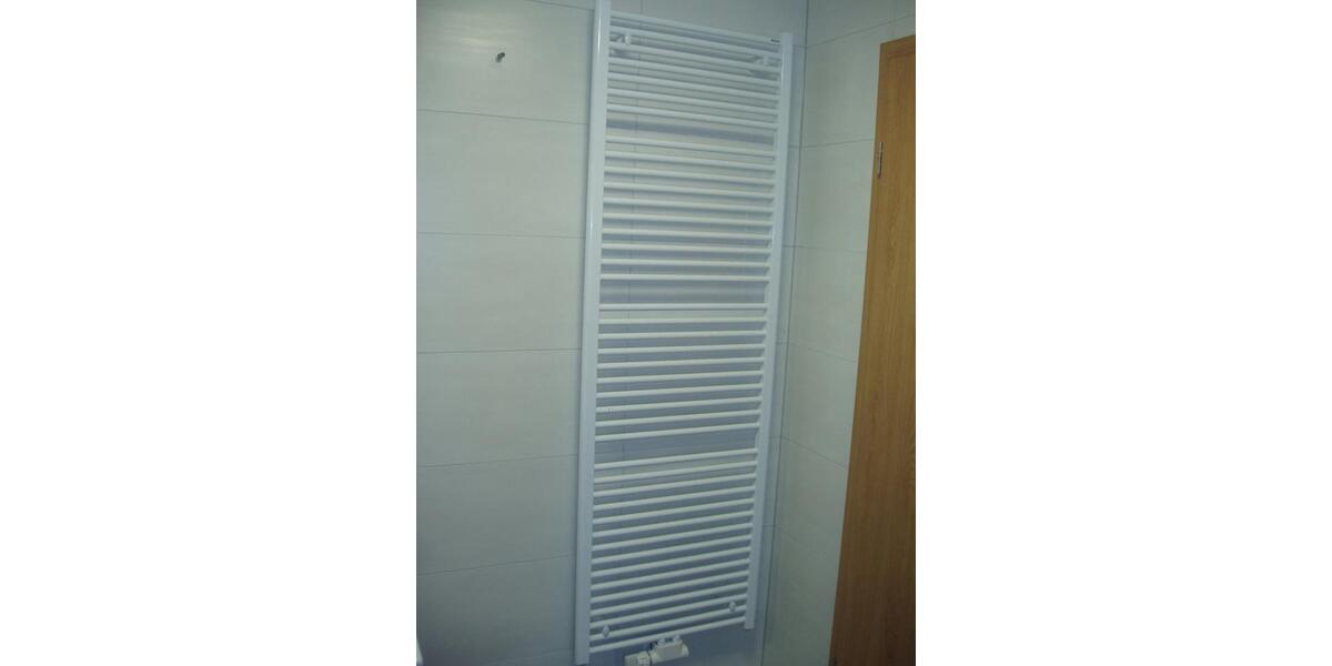 Dachgeschoßwohnung Thum - 1 Zimmer, 53 m&sup2;, 260&euro; | Angebot:26223317