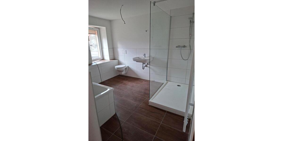 Doppelhaushälfte Mockrehna - 6 Zimmer, 148 m&sup2;, 1.036&euro; | Angebot:25170557