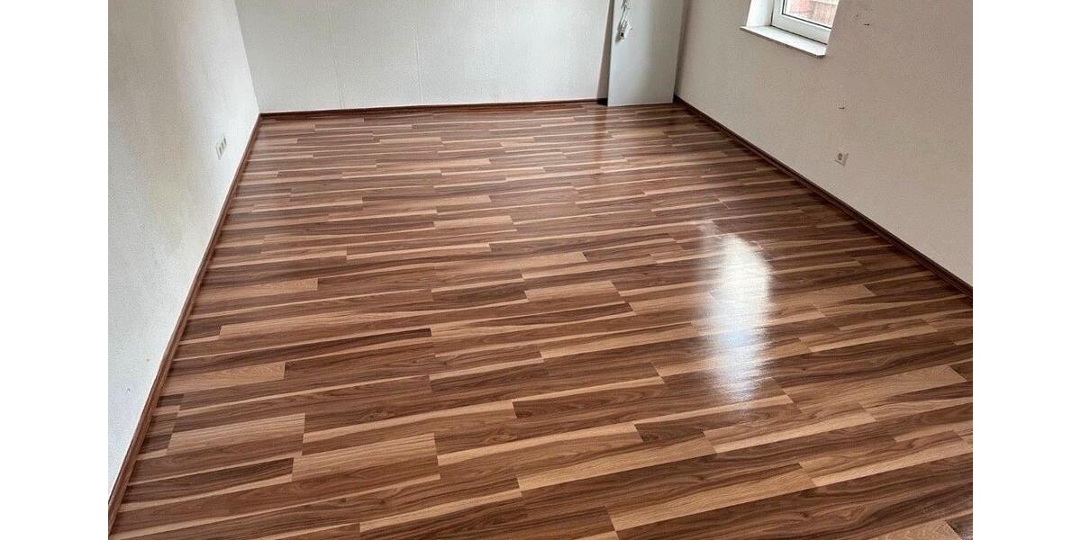 Erdgeschoßwohnung Stromberg - 2.5 Zimmer, 94 m&sup2;, 750&euro; | Angebot:25883274