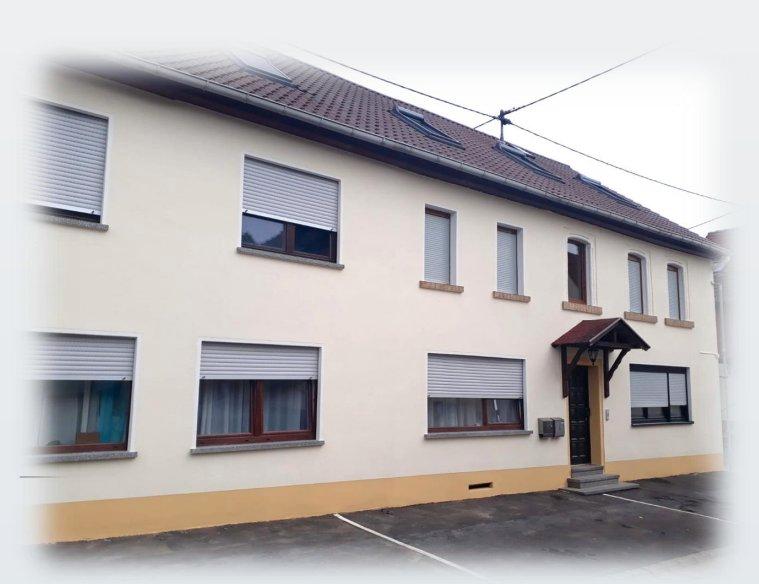 Dachgeschoßwohnung Hargesheim - 4 Zimmer, 132 m&sup2;, 960&euro; | Angebot:26350346