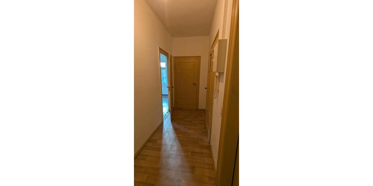 Etagenwohnung Waldheim - 3 Zimmer, 52 m&sup2;, 500&euro; | Angebot:25342722