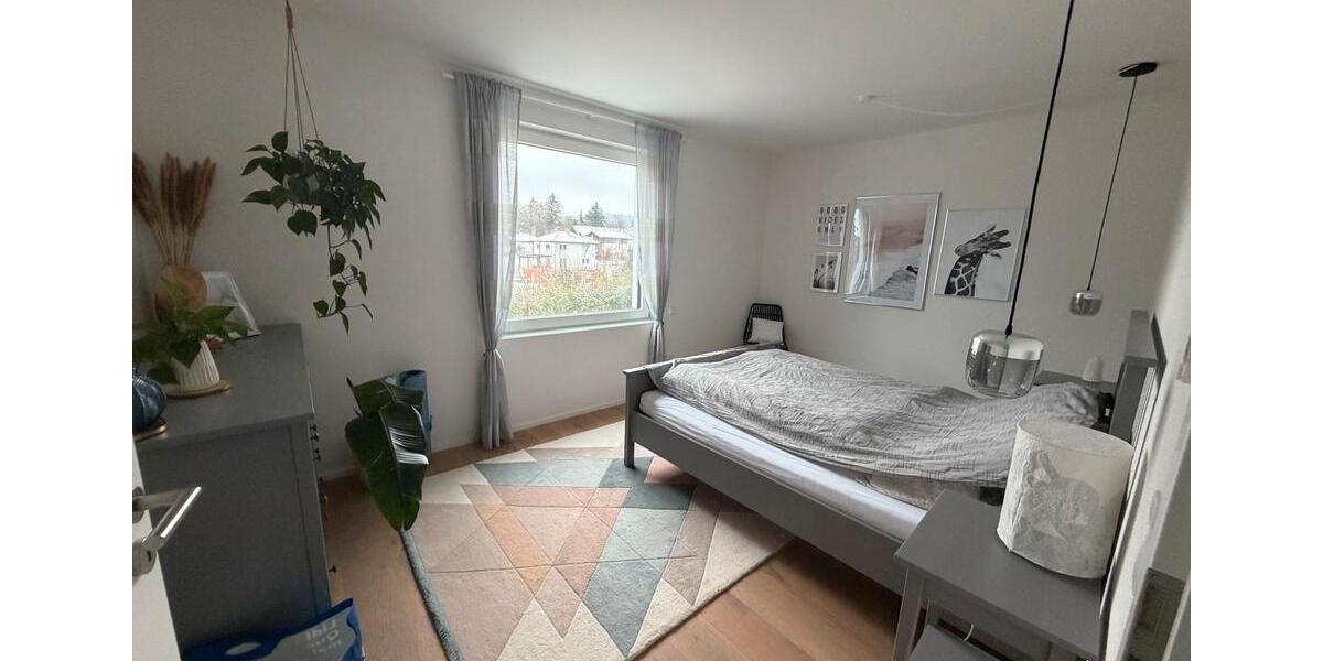 Erdgeschoßwohnung Überlingen - 3.5 Zimmer, 107 m&sup2;, 1.600&euro; | Angebot:24750332