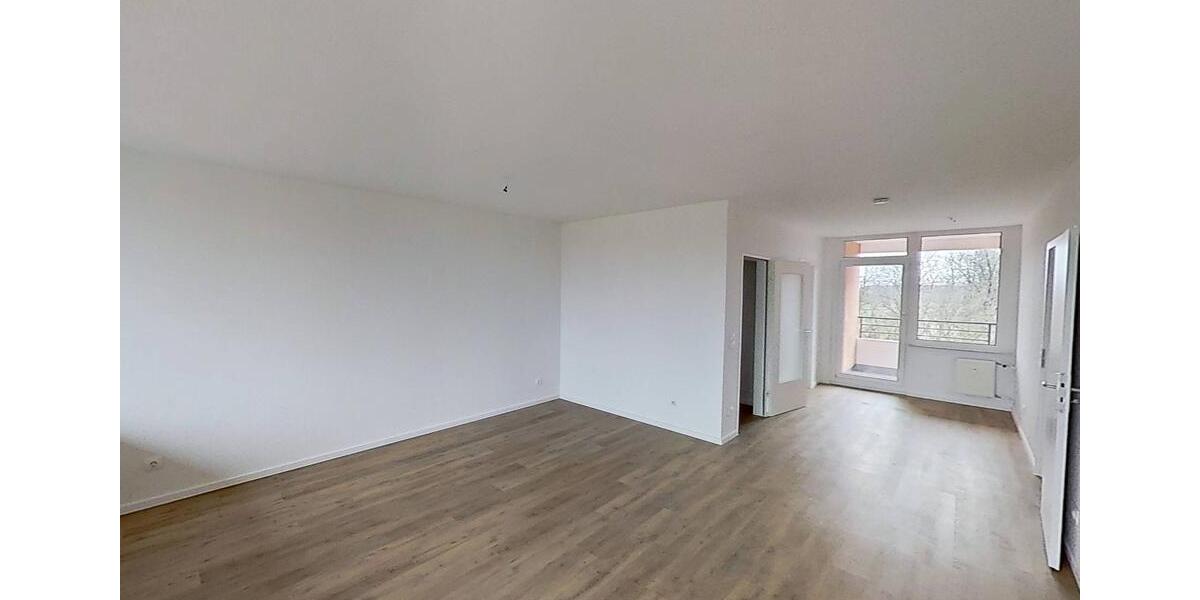 Etagenwohnung Celle - 3 Zimmer, 82 m&sup2;, 699&euro; | Angebot:25807696