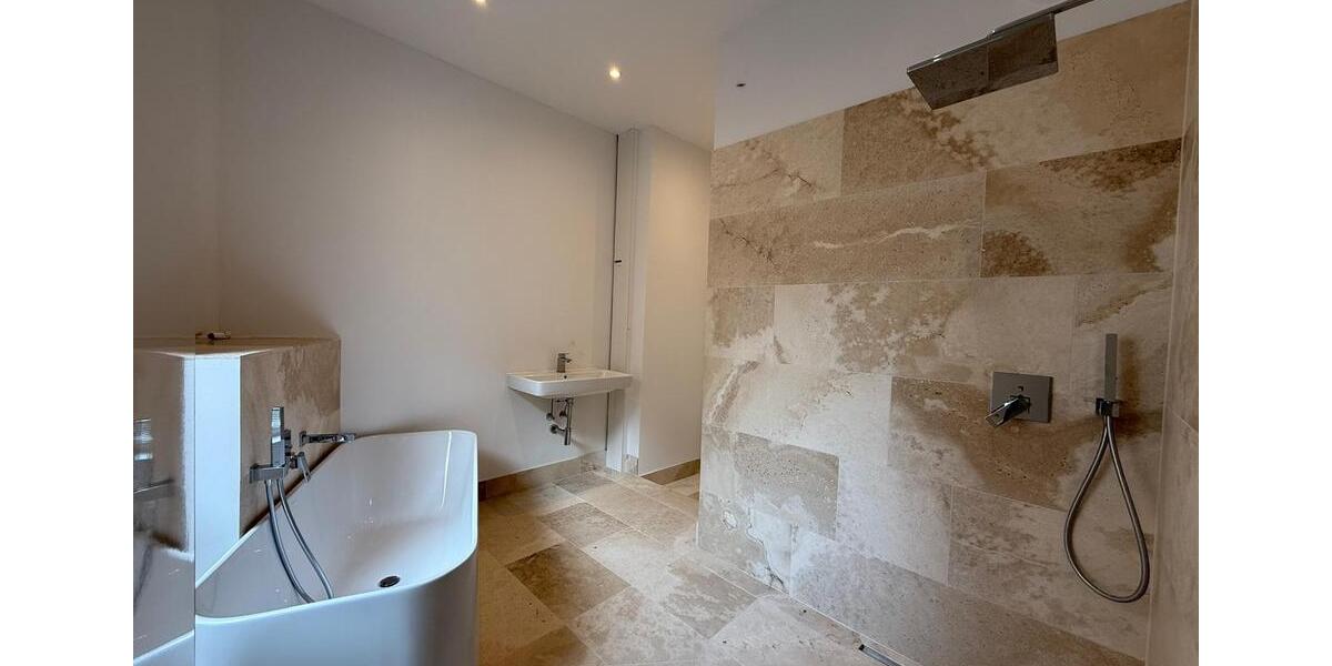 Wohnen auf Zeit Offenbach am Main Hafen - 5 Zimmer, 230 m&sup2;, 1.800&euro; | Angebot:25918283