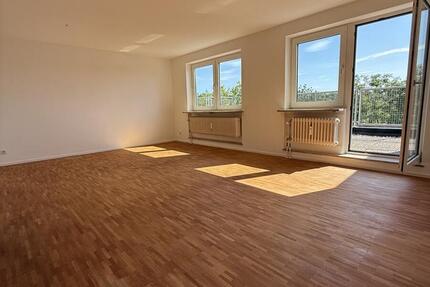 Drei Zimmer Wohnung mit Dachterrasse 3 zimmer