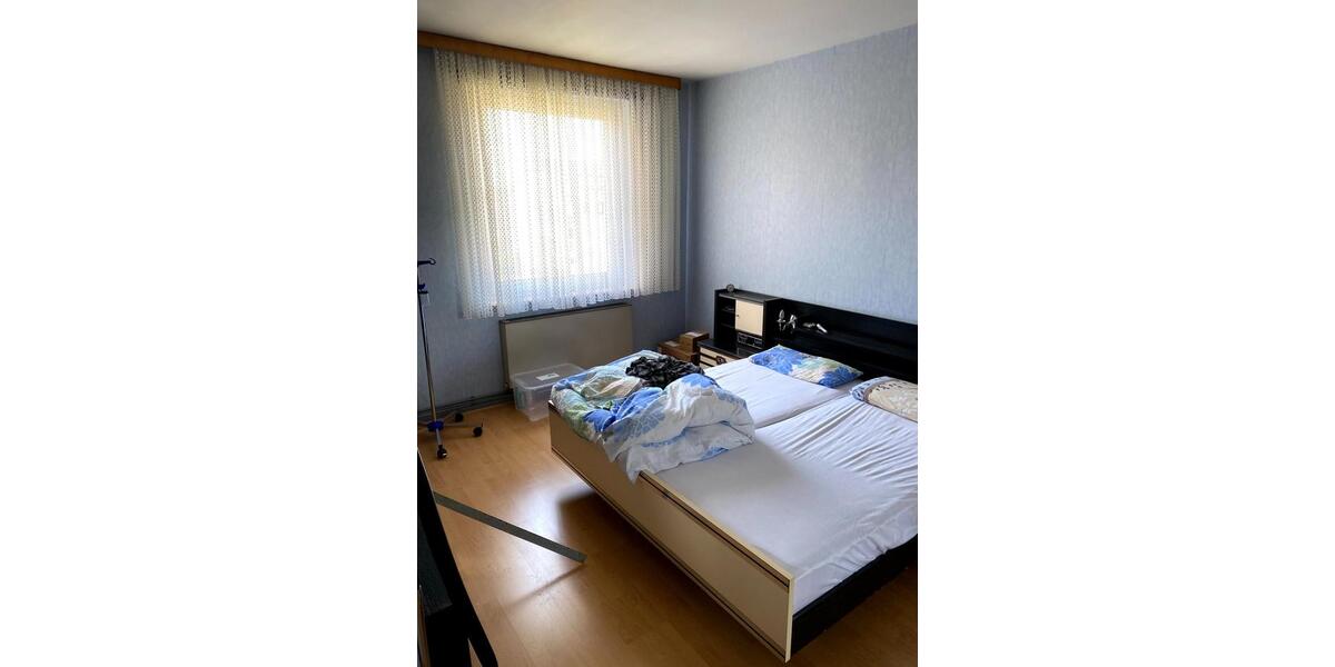 4-Zimmer-Wohnung 90qm Sanierungsbedürftig Hannover-Wülfel 4 zimmer