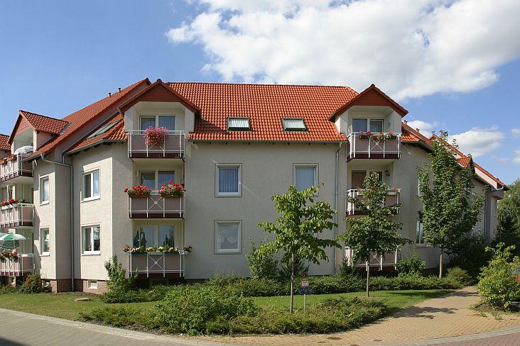 + 2-Raum-Wohnung mit Loggia +