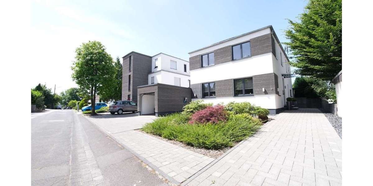 Einfamilienhaus Hennef - 5 Zimmer, 175 m&sup2;, 2.300&euro; | Angebot:25834598