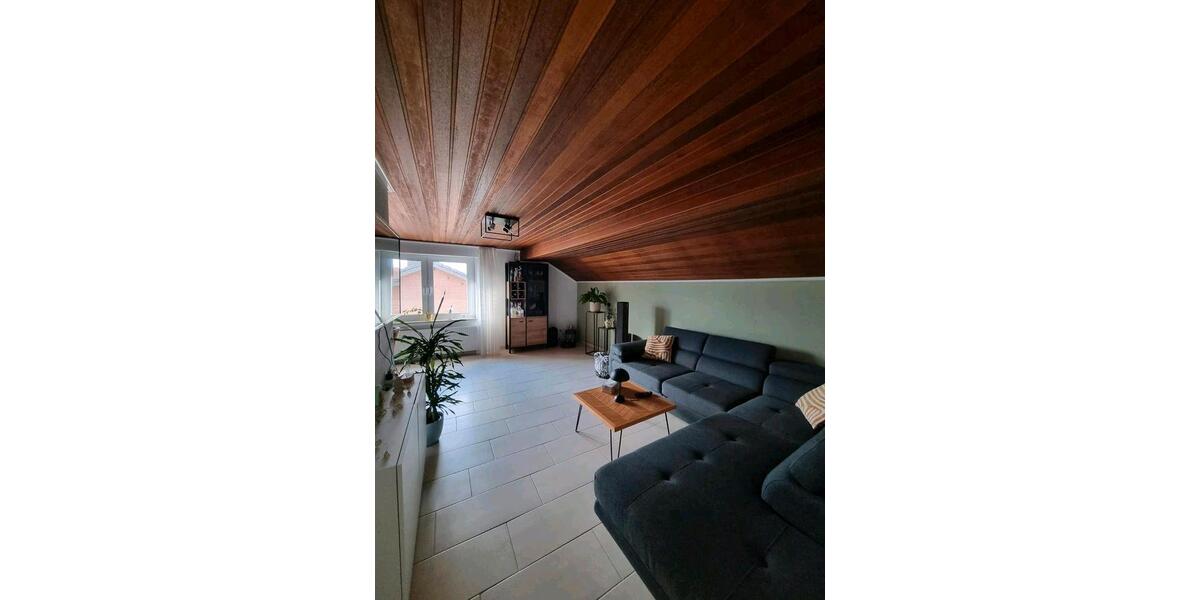 Etagenwohnung Zülpich - 3 Zimmer, 86 m&sup2;, 700&euro; | Angebot:26270998