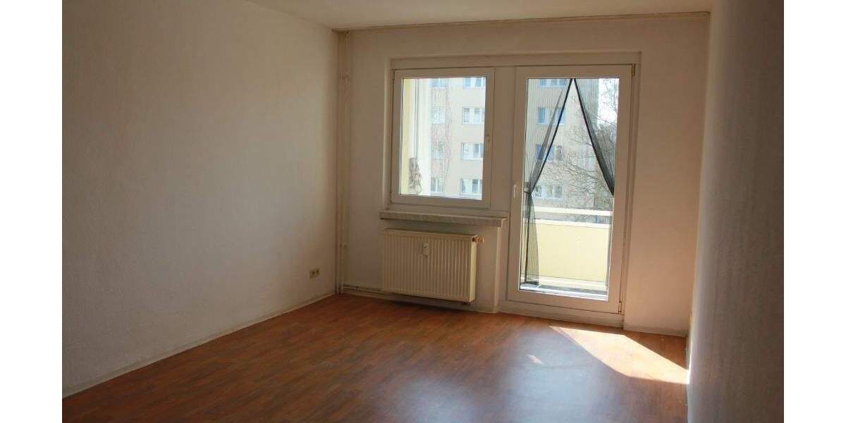 Etagenwohnung Altenburg - 3 Zimmer, 59 m&sup2;, 380&euro; | Angebot:25915504