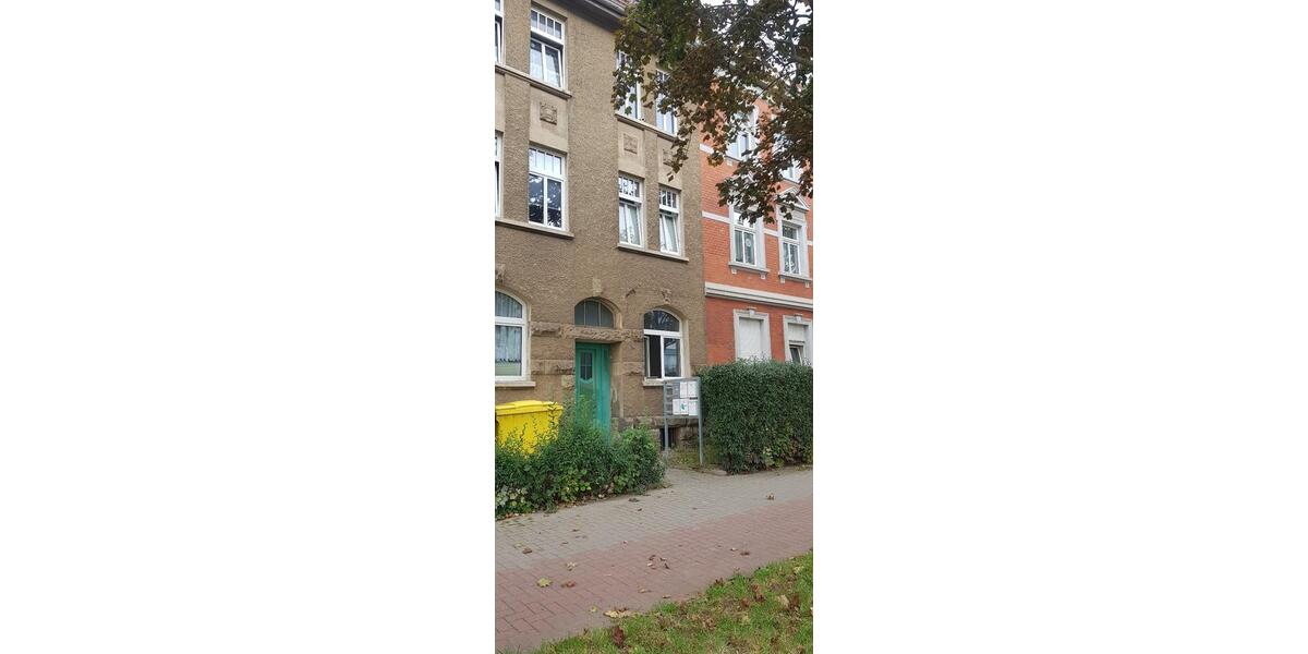 Etagenwohnung Halberstadt - 5 Zimmer, 115 m&sup2;, 550&euro; | Angebot:25637925