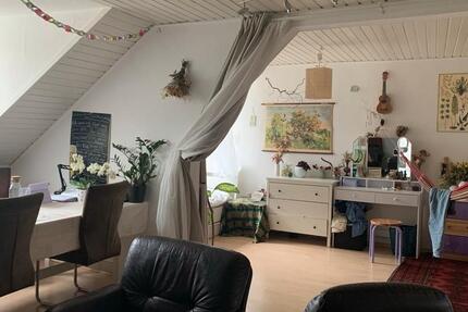 Wohnen auf Zeit Karlsruhe - 3 Zimmer, 88 m&sup2;, 380&euro; | Angebot:26123158