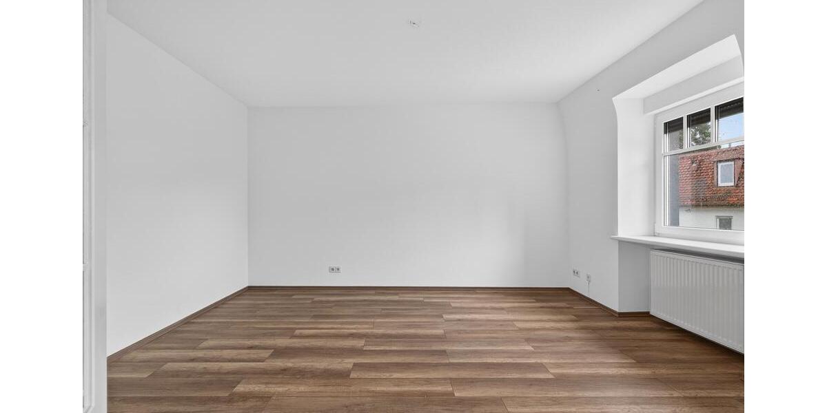 Etagenwohnung Baden-Baden Baden - 3 Zimmer, 135 m&sup2;, 1.500&euro; | Angebot:26296417