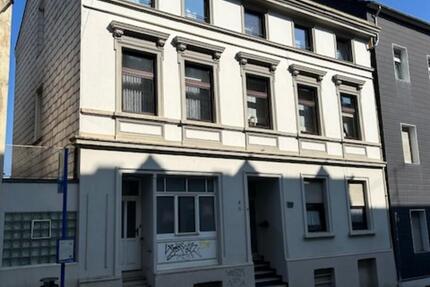Charmante 3-Zimmer-Altbauwohnung mit Gemeinschaftsgarten zimmer