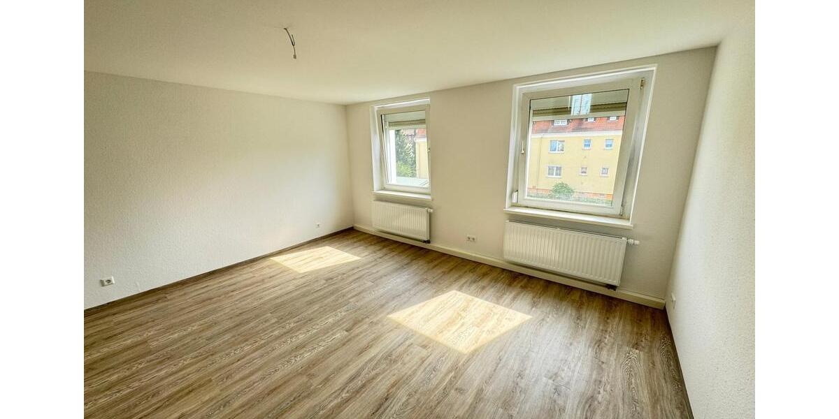 Etagenwohnung Görlitz Biesnitz - 3 Zimmer, 68 m&sup2;, 410&euro; | Angebot:26490346