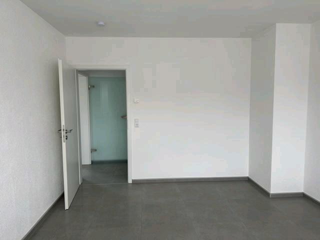 Etagenwohnung Crailsheim - 2 Zimmer, 70 m&sup2;, 900&euro; | Angebot:26018609