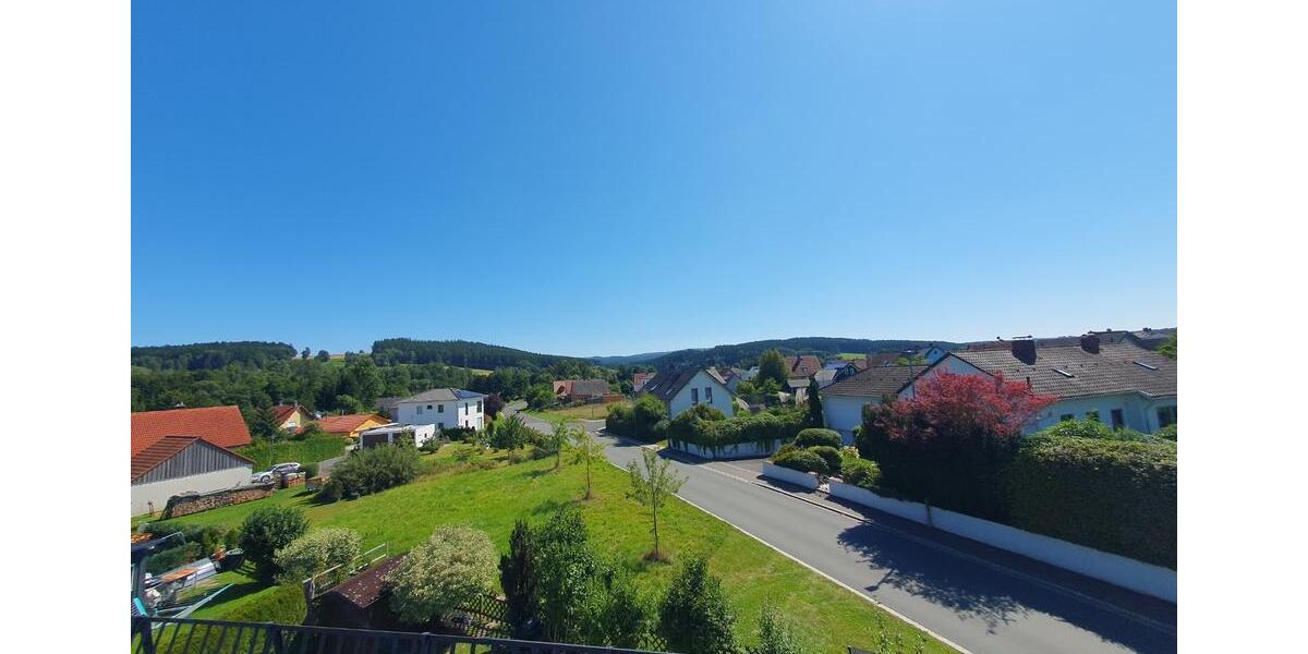 Reihenhaus Waldershof - 5 Zimmer, 130 m&sup2;, 1.300&euro; | Angebot:24832212