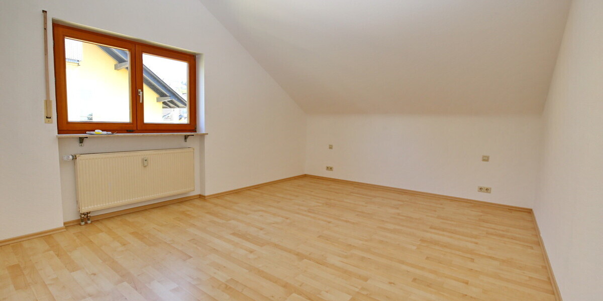 Schöne 3-Zi.-DG-Wohnung in Sinzheim-Vormberg - 3- Sinzheim | Angebot:26278635