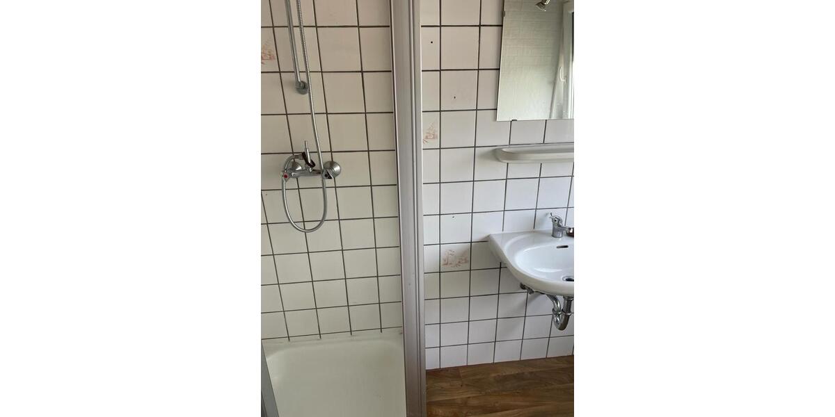 Erdgeschoßwohnung Südheide Unterlüß - 2 Zimmer, 28 m&sup2;, 266&euro; | Angebot:26429401