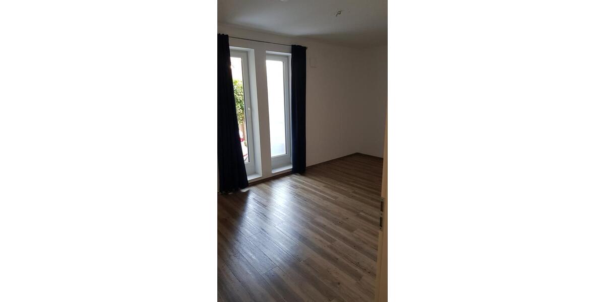 Anfragestopp: 3 Zi.- Whg 83m² Terrasse + Garten in zentraler Lage 3 zimmer