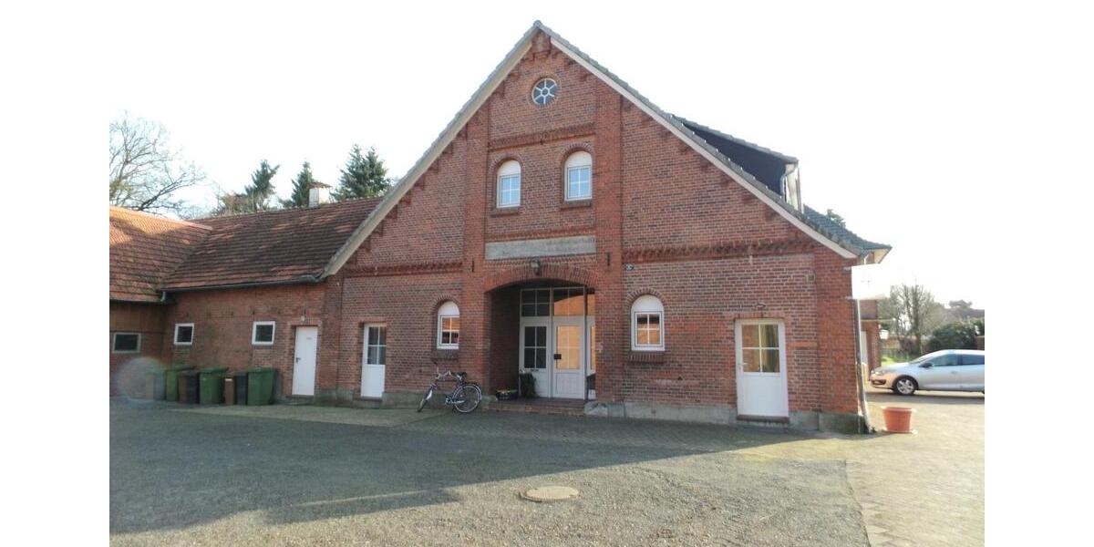 Etagenwohnung Harpstedt - 6 Zimmer, 150 m&sup2;, 1.250&euro; | Angebot:26026112