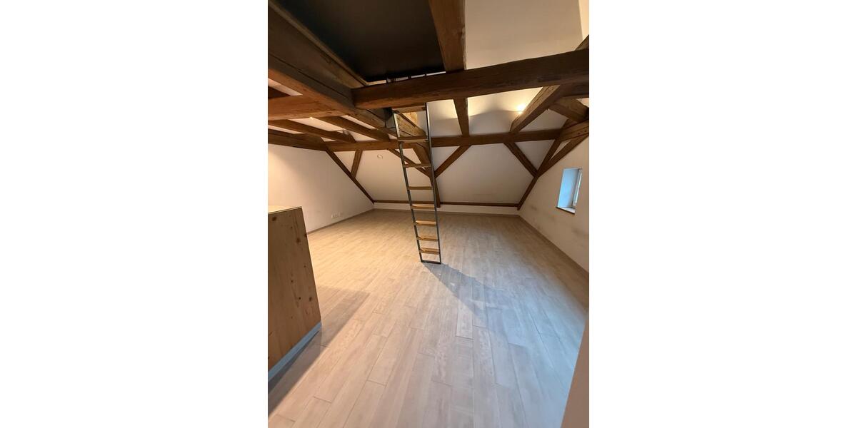 Dachgeschoßwohnung Passau Maierhof - 1 Zimmer, 55 m&sup2;, 600&euro; | Angebot:25942800