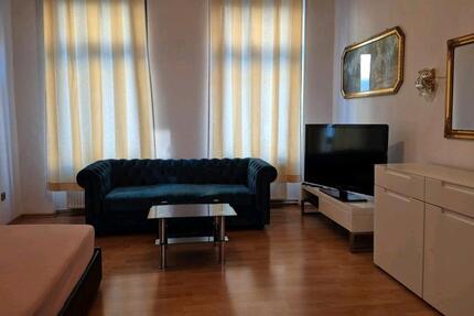 Wohnen auf Zeit Köln Kalk - 1 Zimmer, 70 m&sup2;, 650&euro; | Angebot:26644259