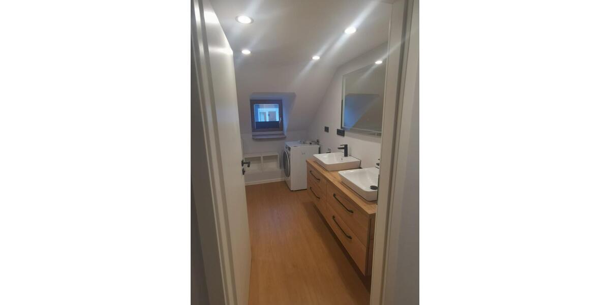 Dachgeschoßwohnung Manderscheid - 2 Zimmer, 75 m&sup2;, 675&euro; | Angebot:25841259