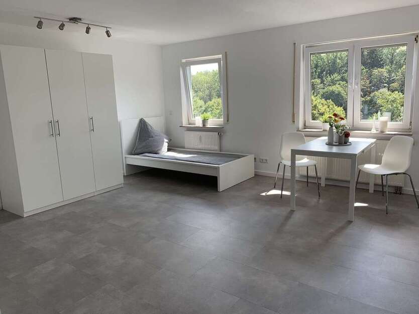 Wohnung zum Mieten in Stuttgart-Möhringen 650 € 30 m² 1 zimmer