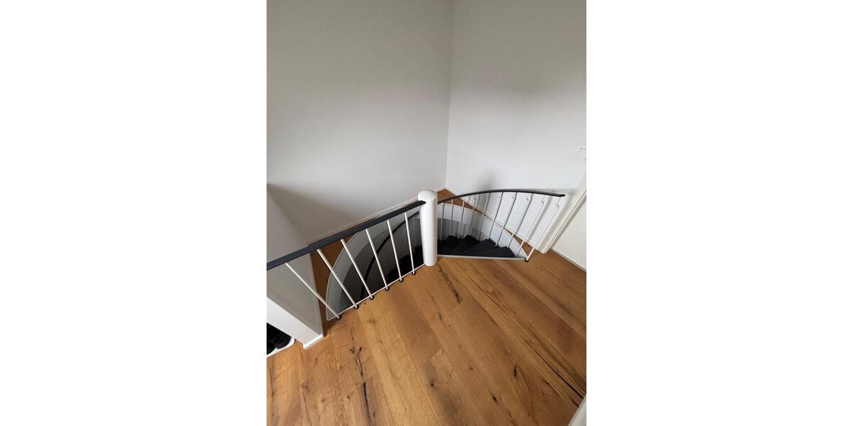 Etagenwohnung Dachau - 5 Zimmer, 120 m&sup2;, 800&euro; | Angebot:25870733