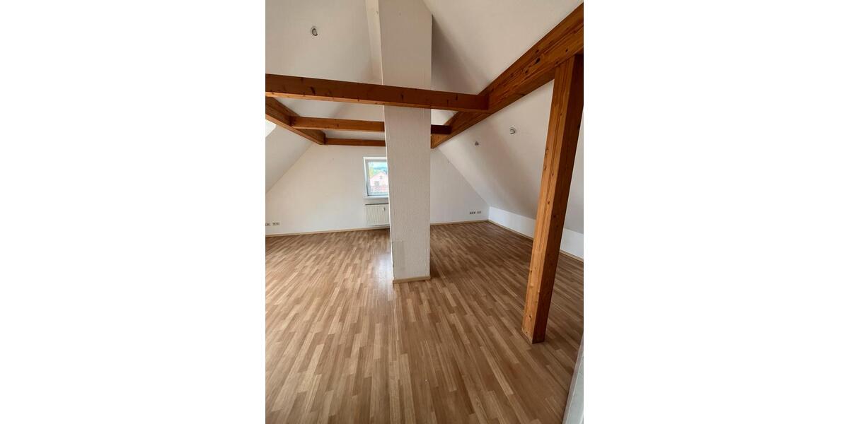 Dachgeschoßwohnung Spalt - 3 Zimmer, 75 m&sup2;, 460&euro; | Angebot:26232107