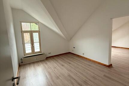 Wohnung Katzwinkel (Sieg) - 5 Zimmer, 100 m&sup2;, 965&euro; | Angebot:25125344