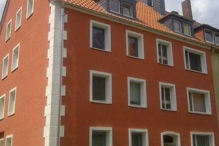 Sonniges Zuhause mit Loggia in der Oststadt