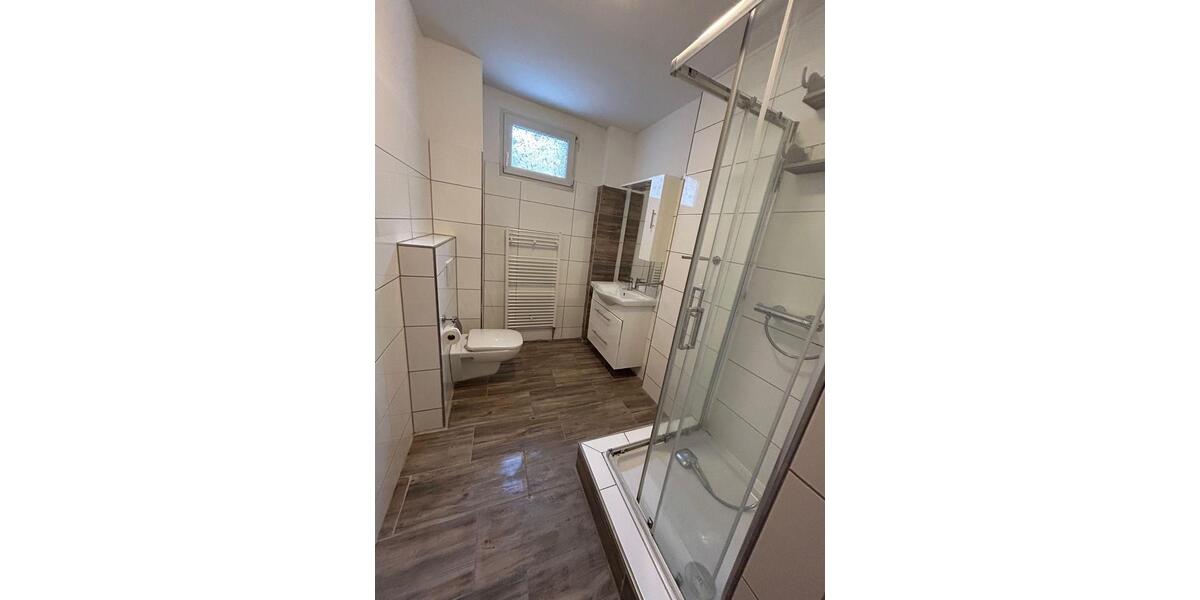 Erdgeschoßwohnung Triberg im Schwarzwald - 3 Zimmer, 90 m&sup2;, 900&euro; | Angebot:26373791