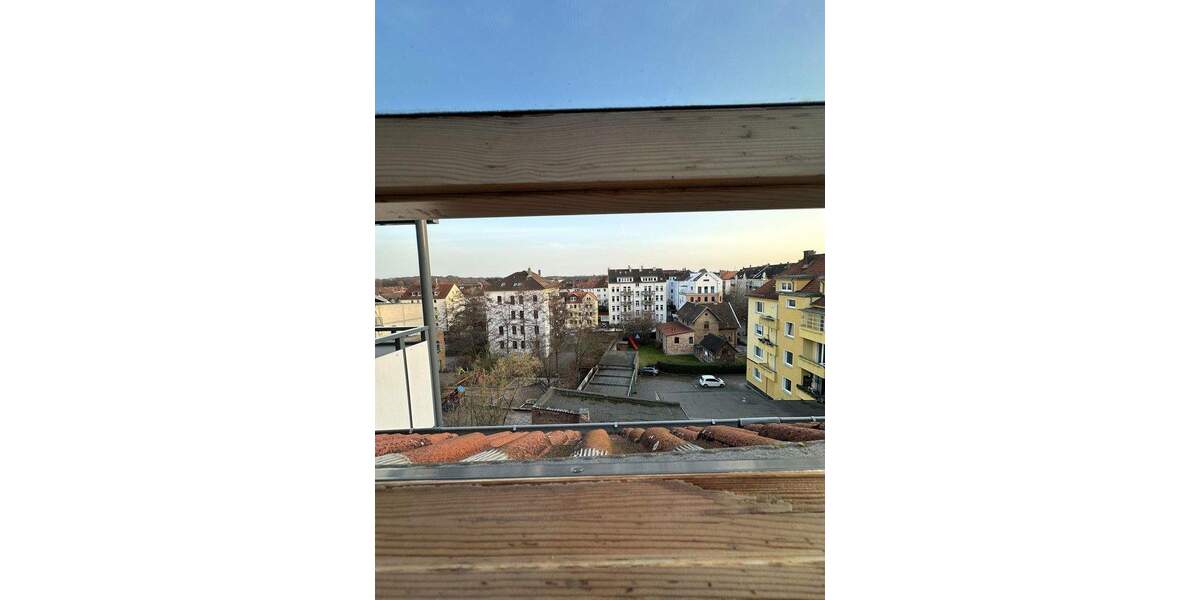 Etagenwohnung Braunschweig Nordstadt - 4 Zimmer, 120 m&sup2;, 1.200&euro; | Angebot:26181211