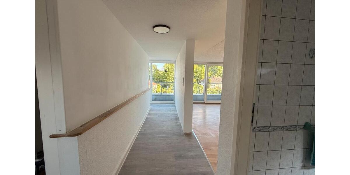 Dachgeschoßwohnung Saarlouis - 2 Zimmer, 100 m&sup2;, 780&euro; | Angebot:26517523