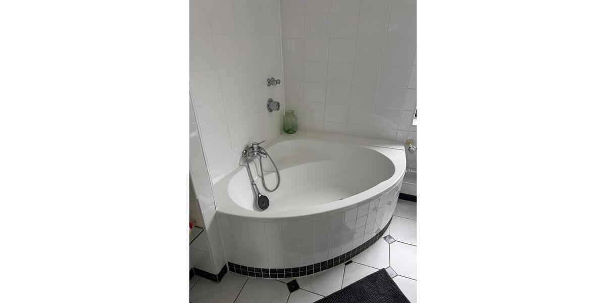 Wohnen auf Zeit Düsseldorf Stadtbezirk 3 - 2 Zimmer, 75 m&sup2;, 800&euro; | Angebot:26337028