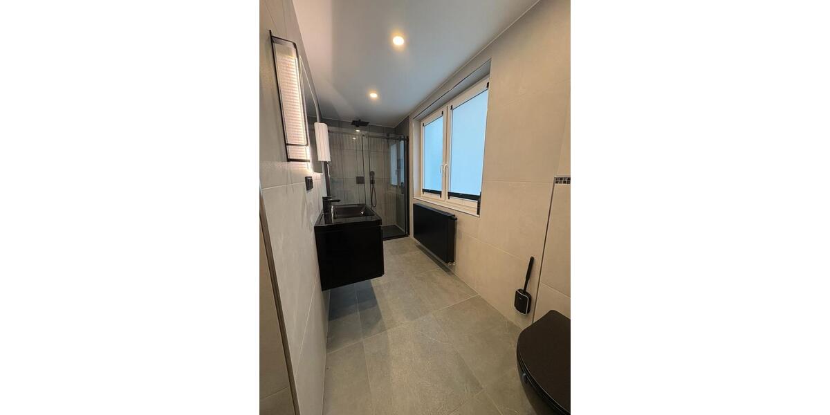 170 qm Wohnung in Hardegsen über 2 Etagen mit EBK und 2 Bäder 7 zimmer