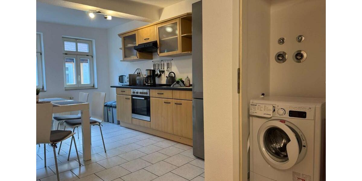 Etagenwohnung Erfurt - 3 Zimmer, 55 m&sup2;, 2.200&euro; | Angebot:26262233