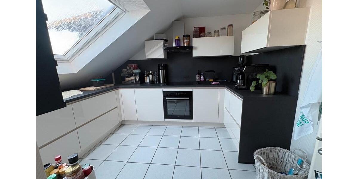 Dachgeschoßwohnung Paderborn Univiertel - 3 Zimmer, 70 m&sup2;, 1.300&euro; | Angebot:25282885