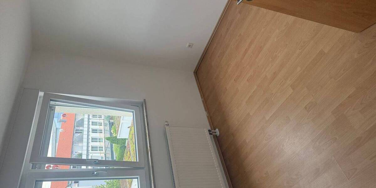 Reihenmittelhaus Feucht - 6 Zimmer, 152 m&sup2;, 1.500&euro; | Angebot:26730698