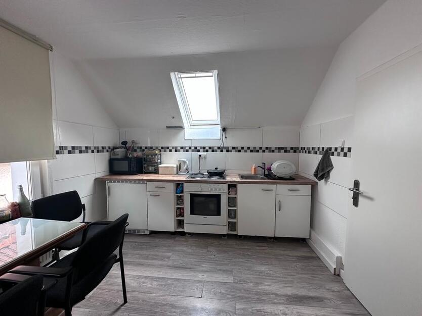 Dringend! 1-Zimmer-Wohnung zu vermieten.