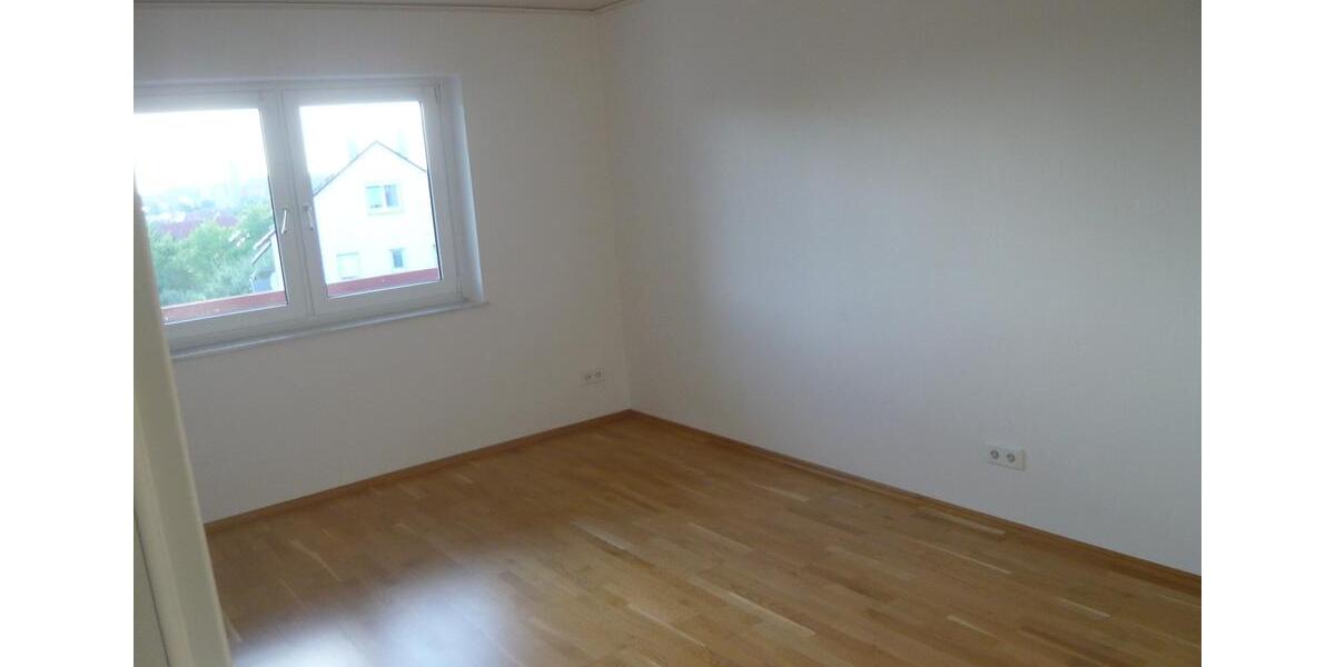 Etagenwohnung Niederstetten - 3 Zimmer, 72 m&sup2;, 770&euro; | Angebot:25334952