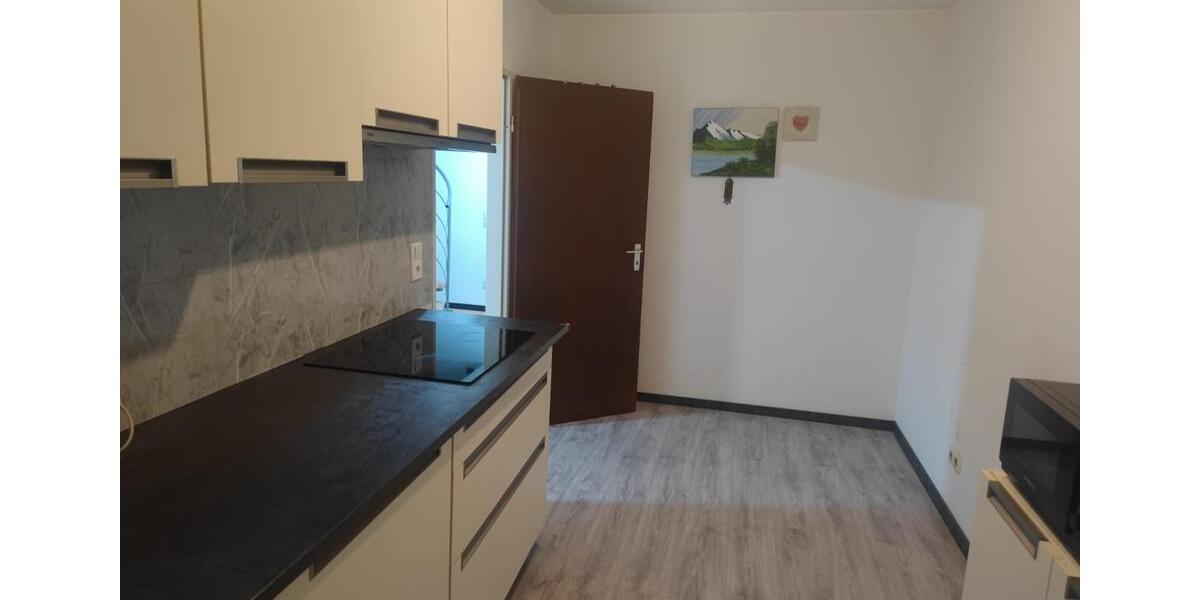 Renovierte 3,5-Zimmer-Wohnung zu vermieten 3.5 zimmer