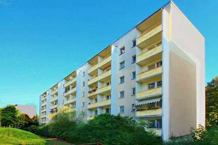 Wohnung Zwickau Neuplanitz - 3 Zimmer, 70 m&sup2;, 455&euro; | Angebot:27029752
