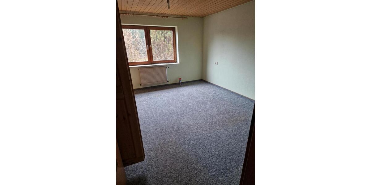 Erdgeschoßwohnung Neubulach - 2.5 Zimmer, 69 m&sup2;, 600&euro; | Angebot:25168994