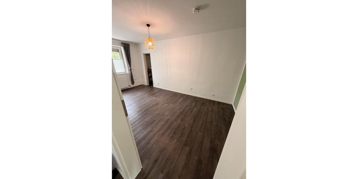 Erdgeschoßwohnung Salzgitter - 3 Zimmer, 74 m&sup2;, 1.000&euro; | Angebot:26084429