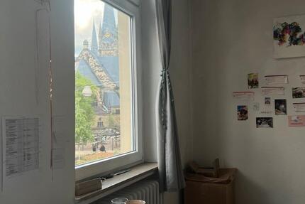 Wohnung Detmold - 1 Zimmer, 2 m&sup2;, 375&euro; | Angebot:26647408