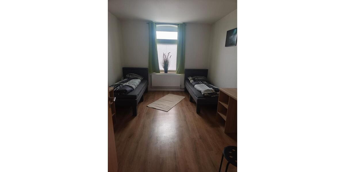 Wohnen auf Zeit Gröningen - 2 Zimmer, 65 m&sup2;, 15&euro; | Angebot:21878904
